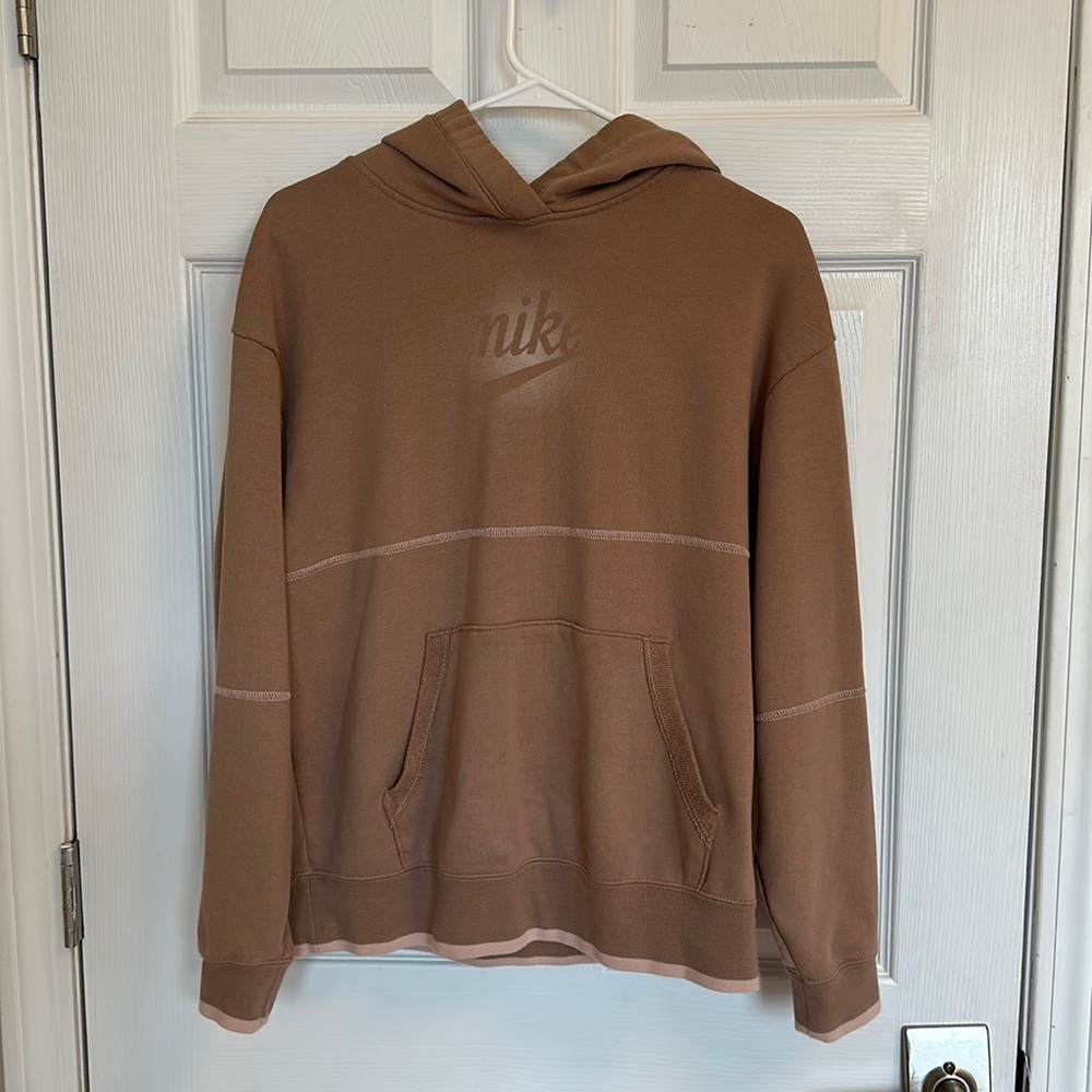 Beige Nike Hoodie! Worn twice, bought in late 2022. Cute seam details. Oversized